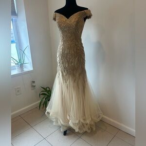 Camille Women's Gold and Cream Dress